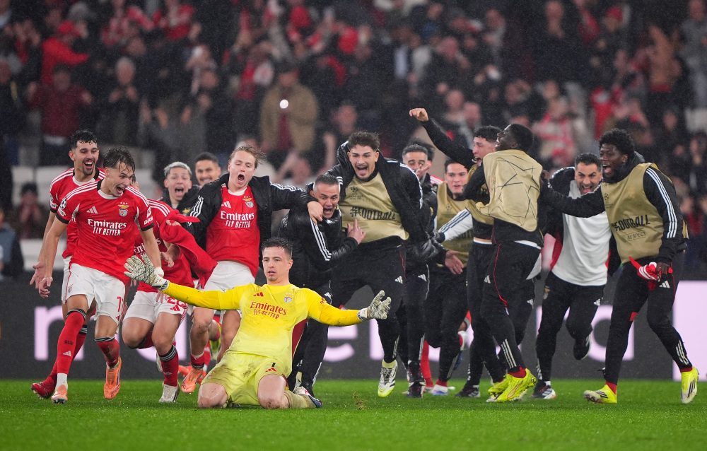 开云体育登录-利物浦力克亚特兰大，晋级欧冠半决赛()  第1张