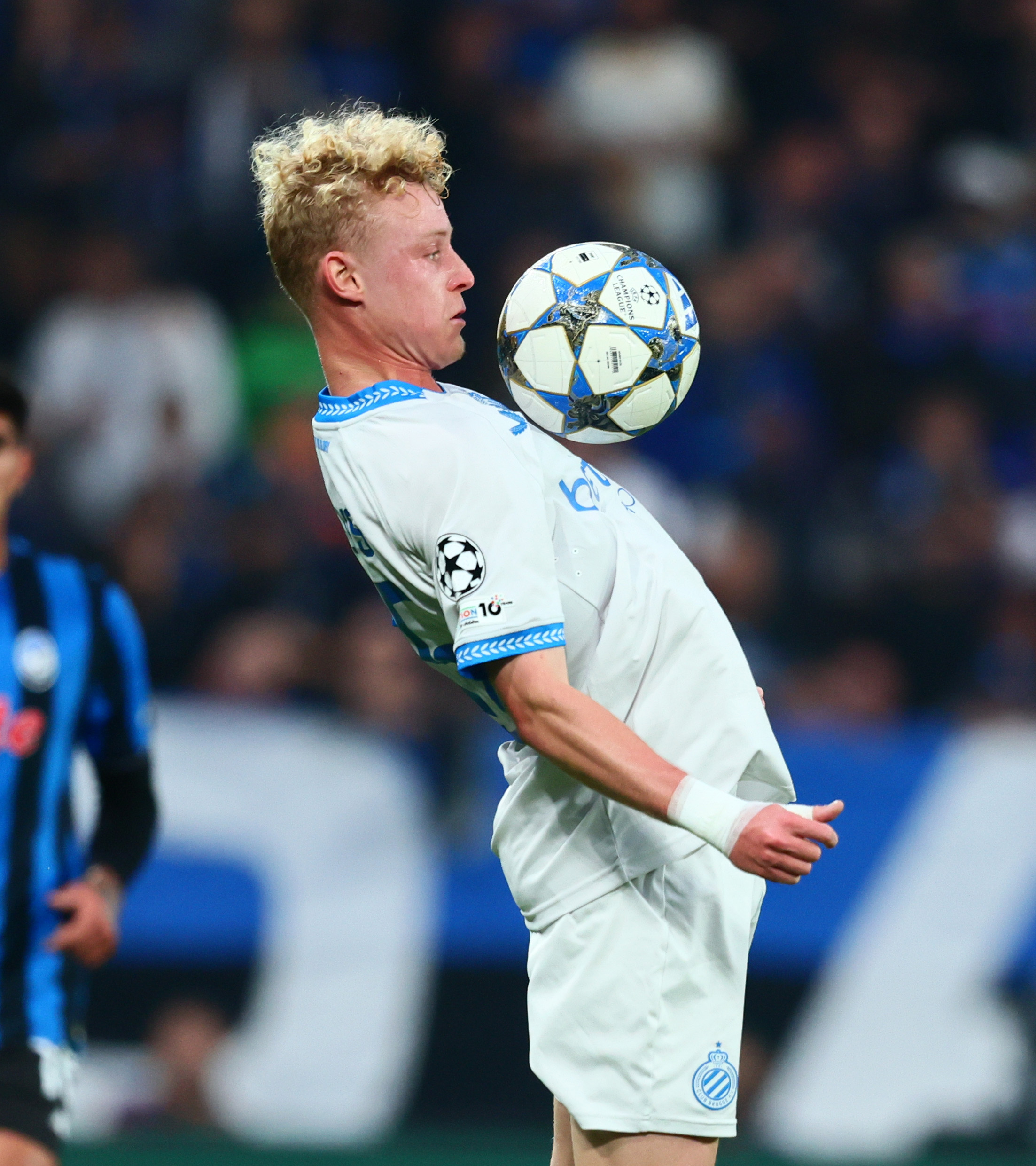 开云体育登录-利物浦力克亚特兰大，晋级欧冠半决赛()  第2张